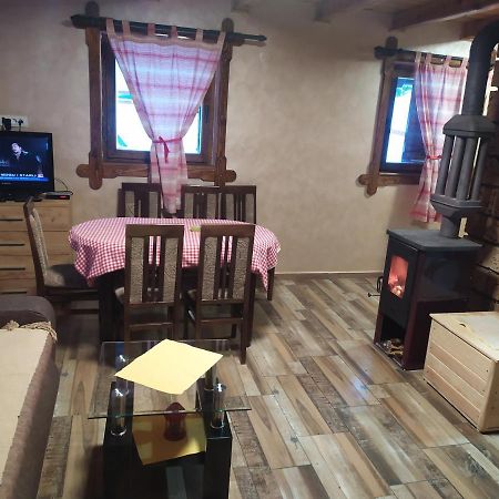 Vila Balerina Митровац Экстерьер фото